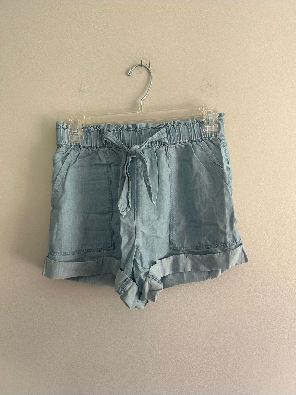 Aerie small Light Blue square pocket flowy shorts with tie waist